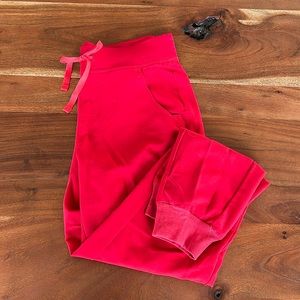 Figs Zamora Jogger in Winning Red XS